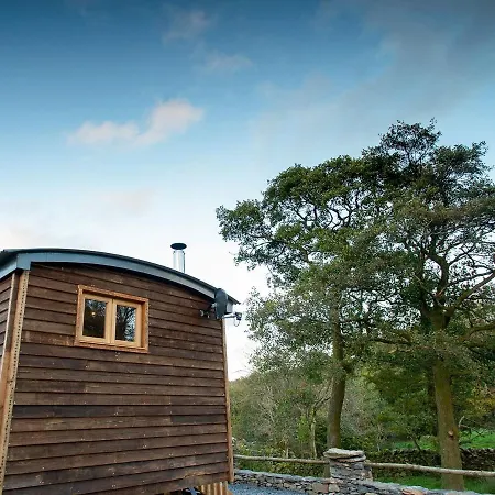 The Shepherds Hut At Gowan Bank Farm Hotel Staveley (Cumbria)
