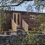 The Shepherds Hut At Gowan Bank Farm *